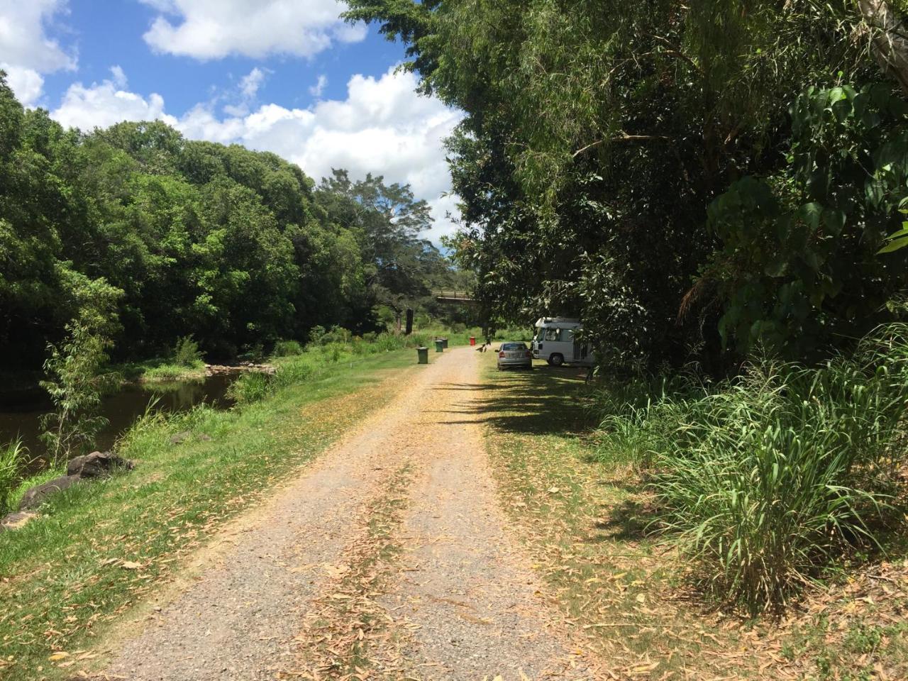 Yandina Caravan Park Екстер'єр фото